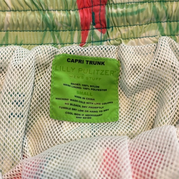 Mens Lilly Pulitzer Swim Trunks Shorts Pink Green Lets Go Bananas S - Picture 4 of 4